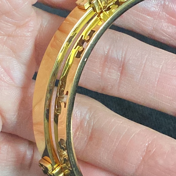 Sold - Picture 6 of 7